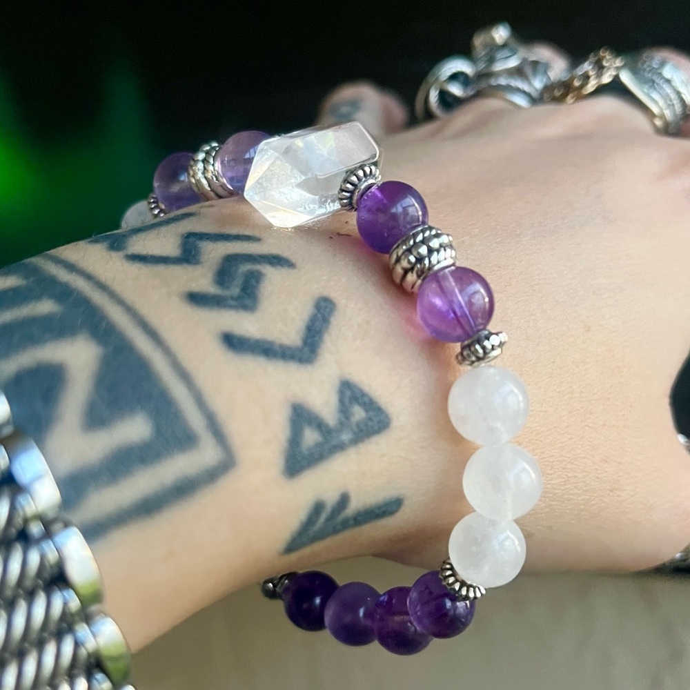 Double point crystal quartz crystal with amethyst & white agate gemstones beads - Picture 5 of 16